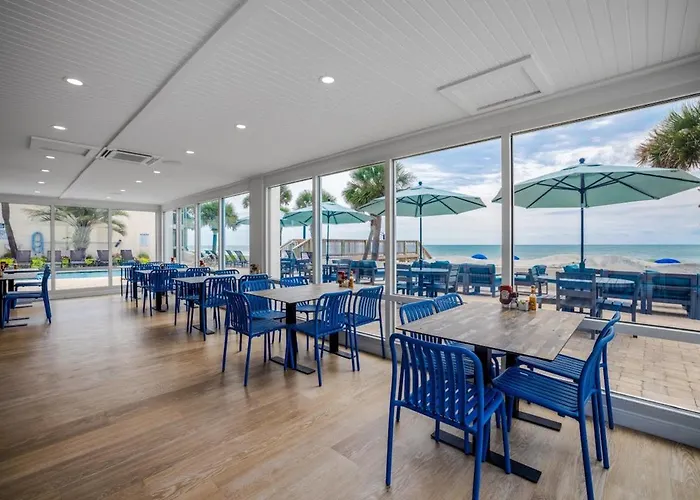 Deluxe Oceanfront King Room 1St Floor